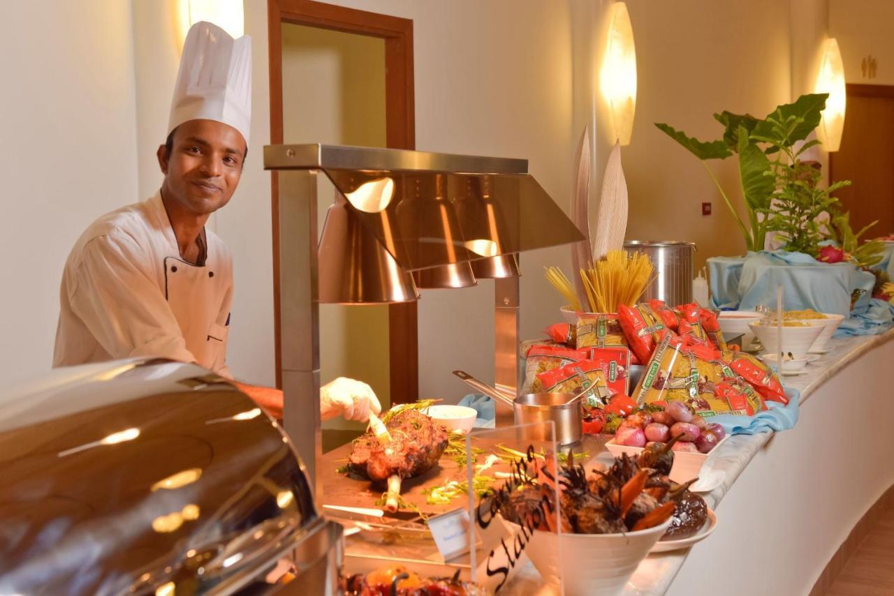 Dreamland Maldives Resort Finolhu Bagian luar foto